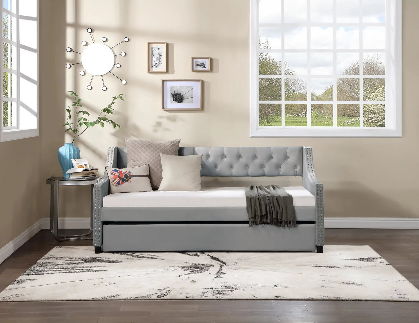 Twin Size Upholstered Daybed and Trundle
