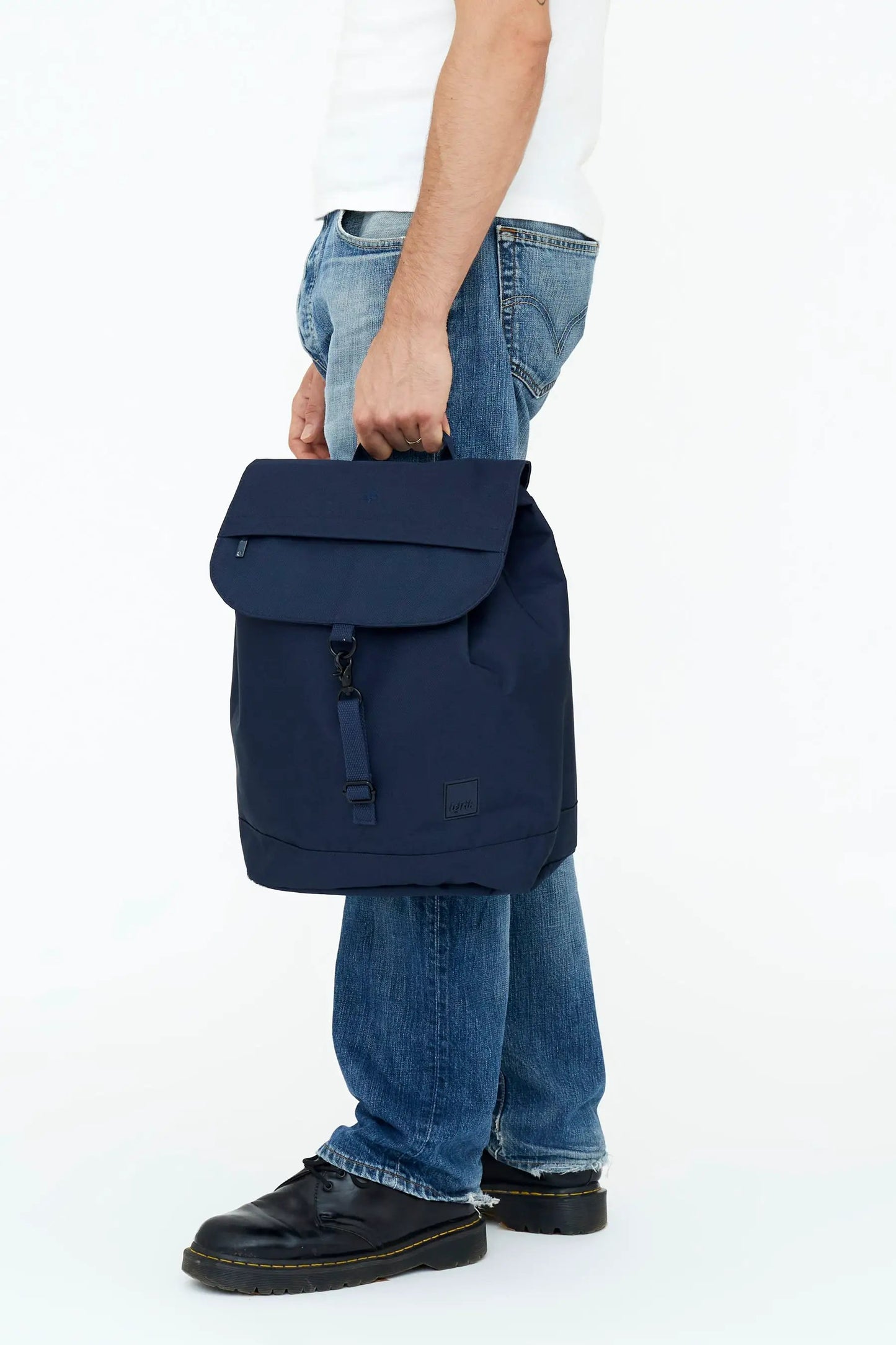Kaut Backpack Navy - Tampa Home & Garden Store