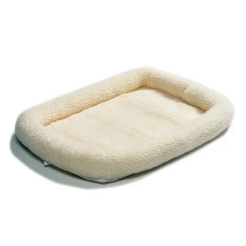36 x 23 inch synthetic sheepskin dog bed in cream plush fleece by HomePacific pet bed on Tampa Home & Garden Store