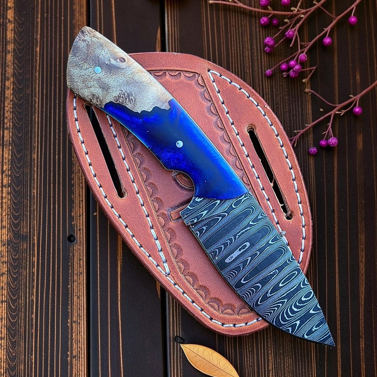 Knife Damascus Cowboy Ranch Knife with Walnut Epoxy Handle Leather Sheath Frontier Gear on Tampa Home & Garden Store