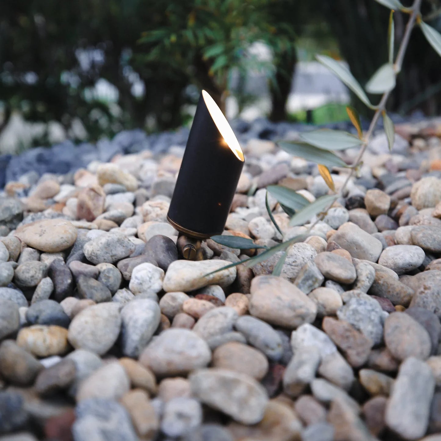 Projecteur en laiton noir Stelvio éclairage paysager basse tension 12V