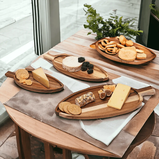 Acacia leaf serving trays set of 3 sizes for charcuterie in natural wood Gia Roma on Tampa Home & Garden Store