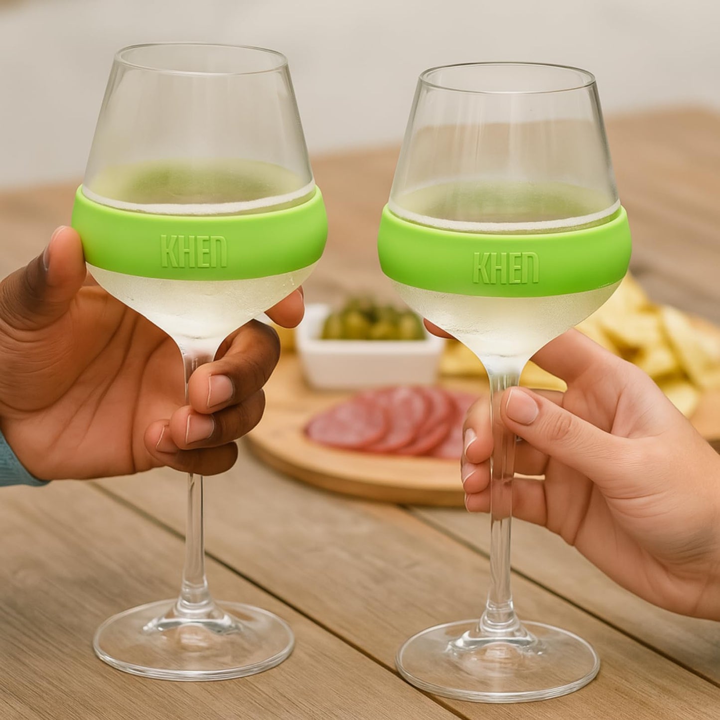 Set of 2 Stemmed Cooling Acrylic Wine Glasses