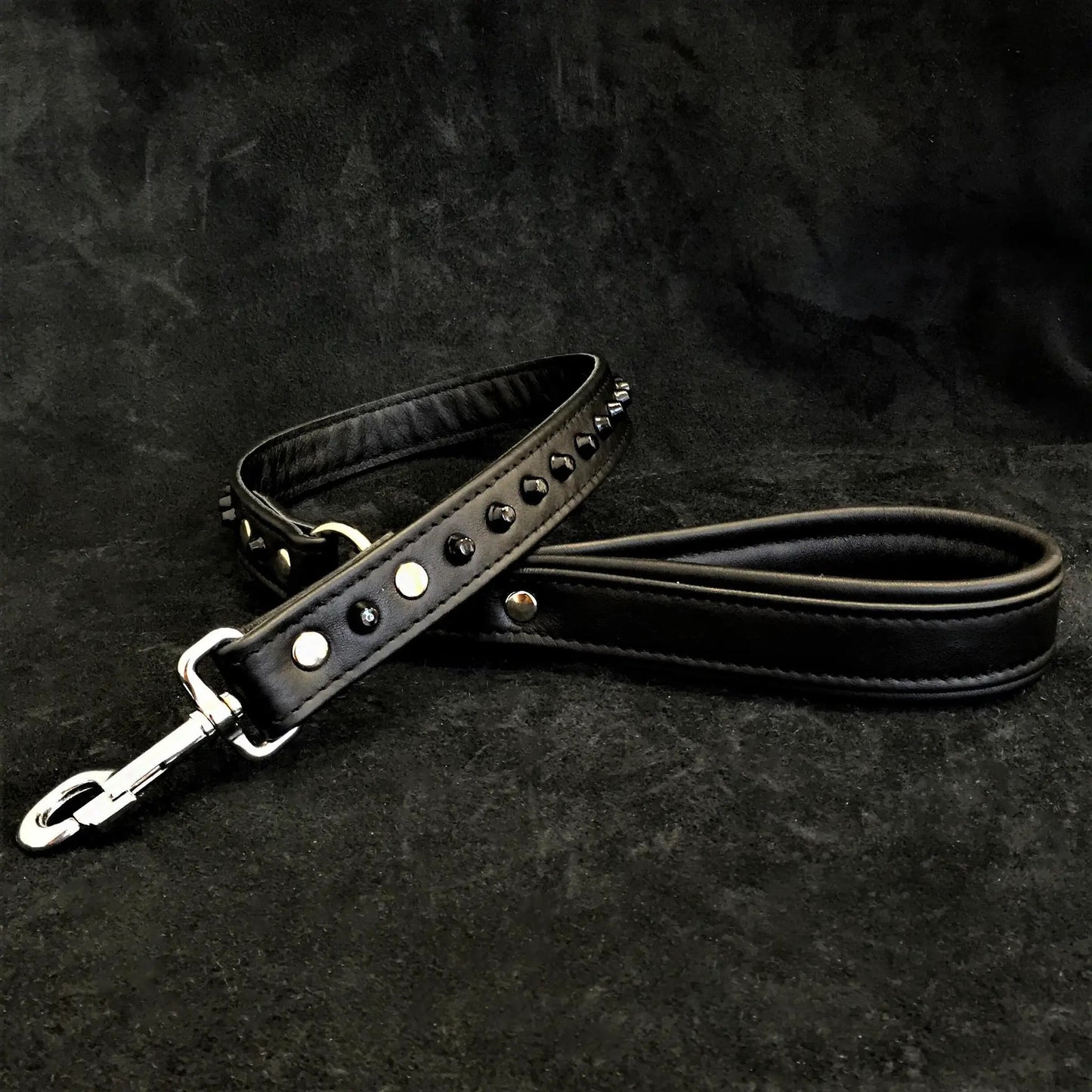 Studded leather dog leash black premium Bestia Dog Gear with studs on Tampa Home & Garden Store