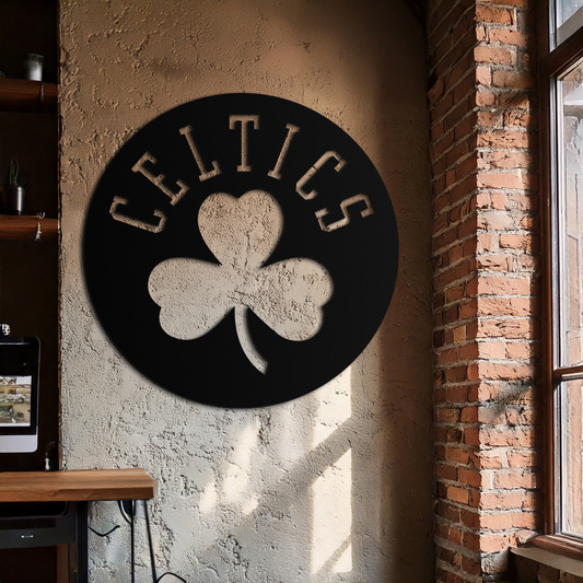 Arte de pared metálico con el emblema del trébol de los Celtics: decoración deportiva redonda y llamativa para aficionados - KAF671