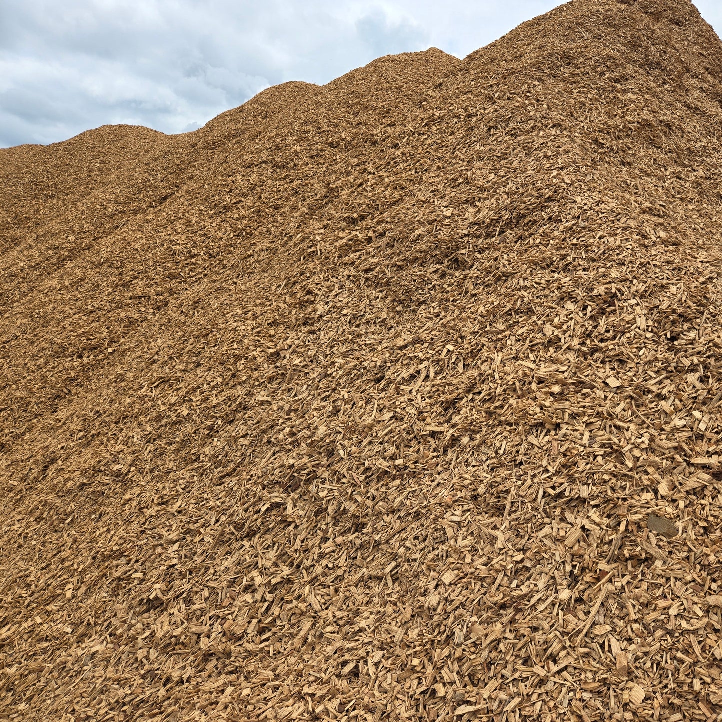 Bulk playground mulch for sale. Certified playground mulch sold in bulk.