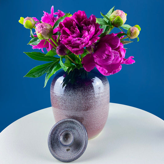 Clay High Gloss Gradient Color Urn with Lid. Hand Made Flower Vase. Rustic Home or Cabin Decor. Modern Farmhouse. Florist Supplies. - Tampa Home & Garden Store