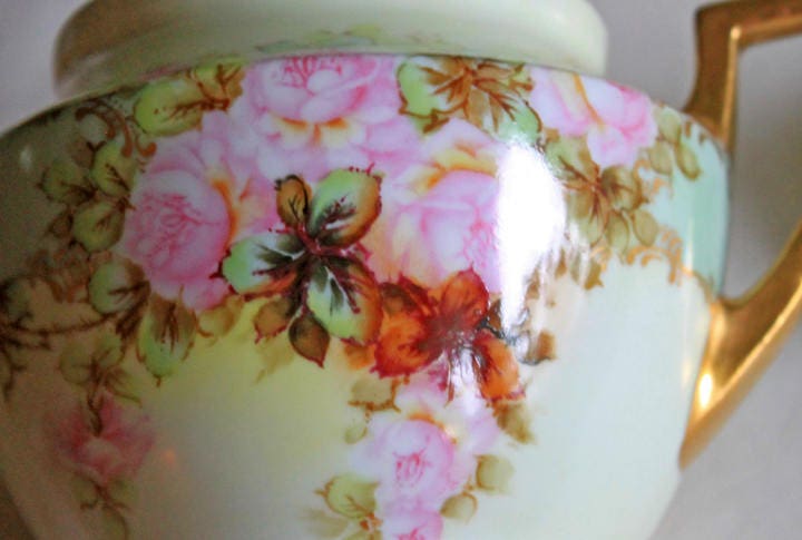 Creamer and Sugar Bowl with Lid. Antique H & C Selb Bavarian Porcelain. - Tampa Home & Garden Store