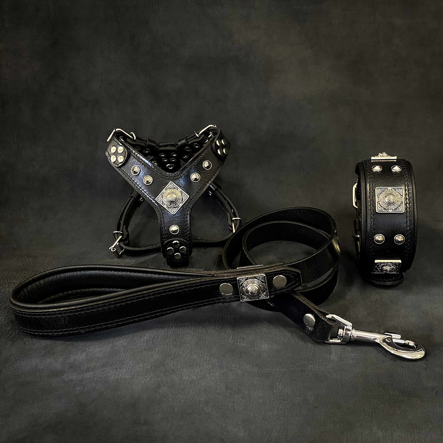 "EROS" Small to Medium dog SET - Harness - collar - lead. All Black - Tampa Home & Garden Store