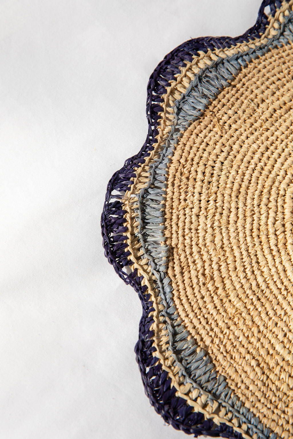 Garden Party Pinwheel Raffia Placemat, Set of 2, 4 and 6 - Tampa Home & Garden Store