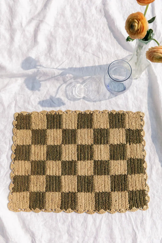 Green checked Placemat, Rectangular raffia tabletop - Tampa Home & Garden Store