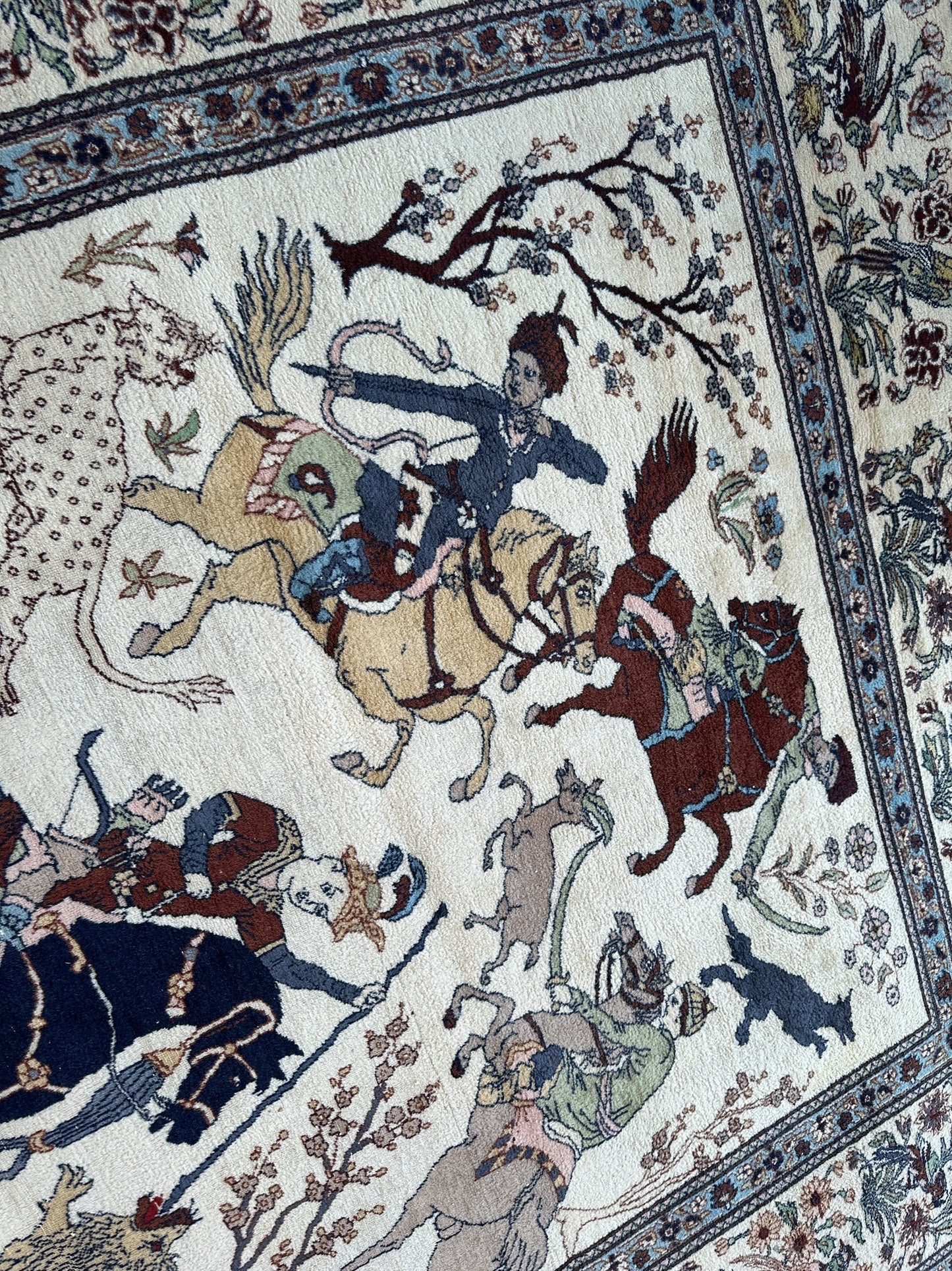 Hand-Knotted Lahore Hunting Scene Wool Rug – 8’ x 11’3” – Vintage 1950s Persian-Style Masterpiece - Tampa Home & Garden Store