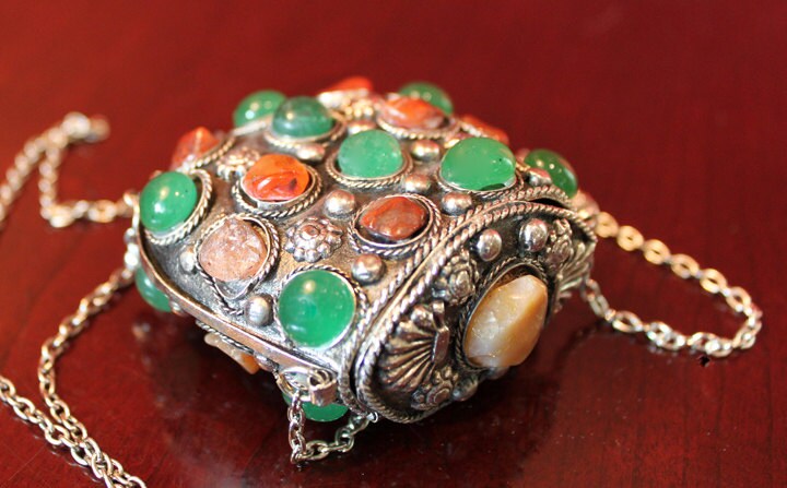 Hand Made Kuchi Tribal Purse or Pendant Pouch. May Serve as Jewelry. - Tampa Home & Garden Store