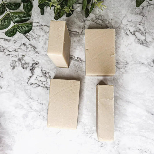 Gia Roma Sandalwood Soap Bar with Woodsy Musk: five beige natural bars on Tampa Home & Garden Store