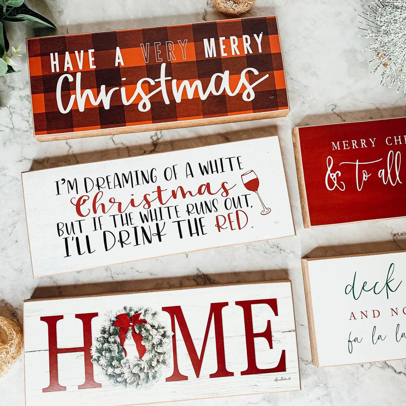 Red Buffalo Christmas Sign - Tampa Home & Garden Store