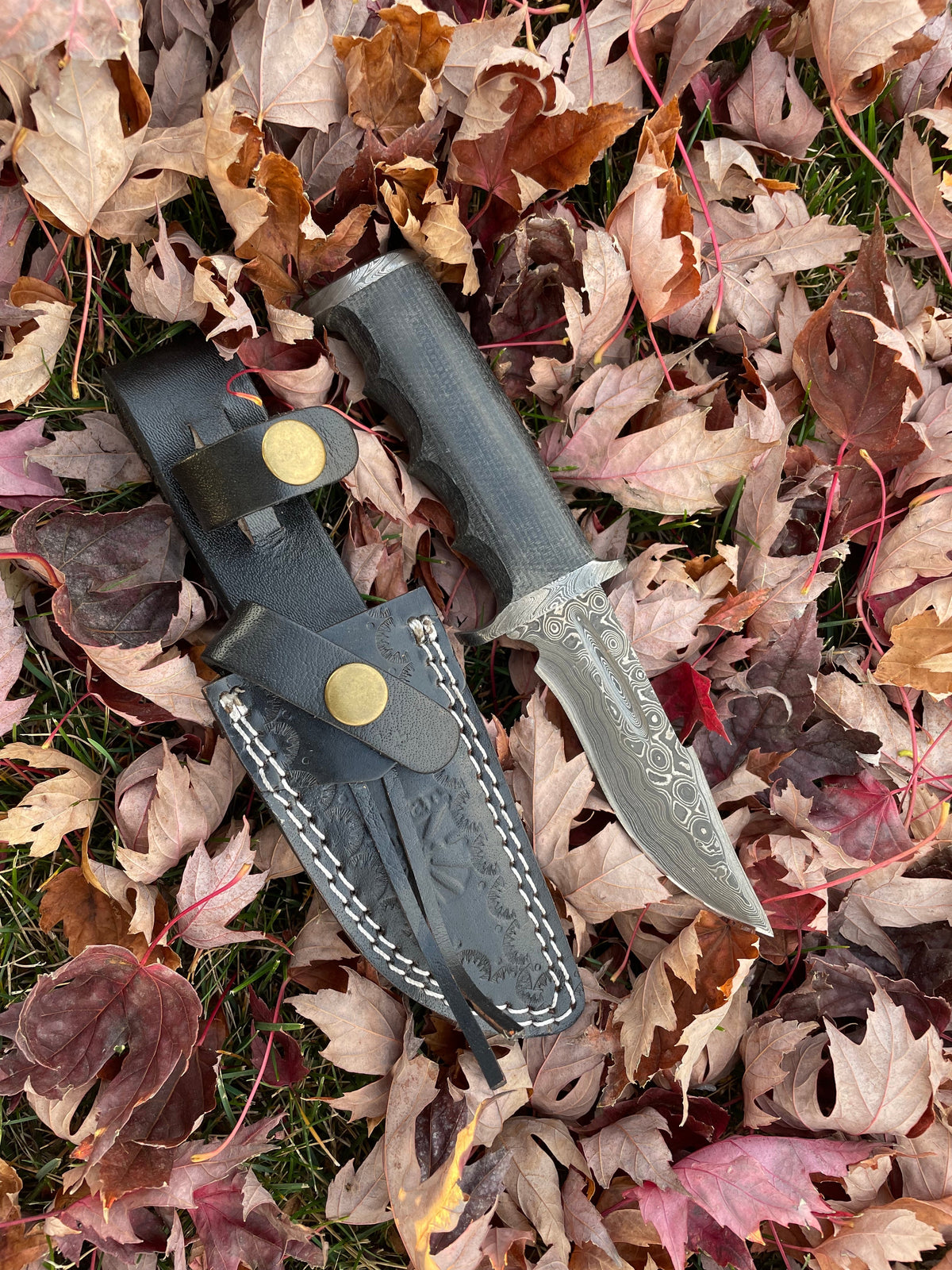 Darkwood Sentinel TK-211 Damascus knife with patterned blade, gray handle, leather sheath by Titan on Tampa Home & Garden Store
