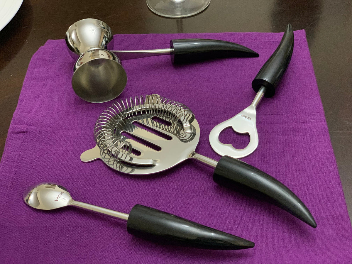 Vibhsa 4-piece bar tools kit with black horn resin handles in stainless steel on Tampa Home & Garden Store
