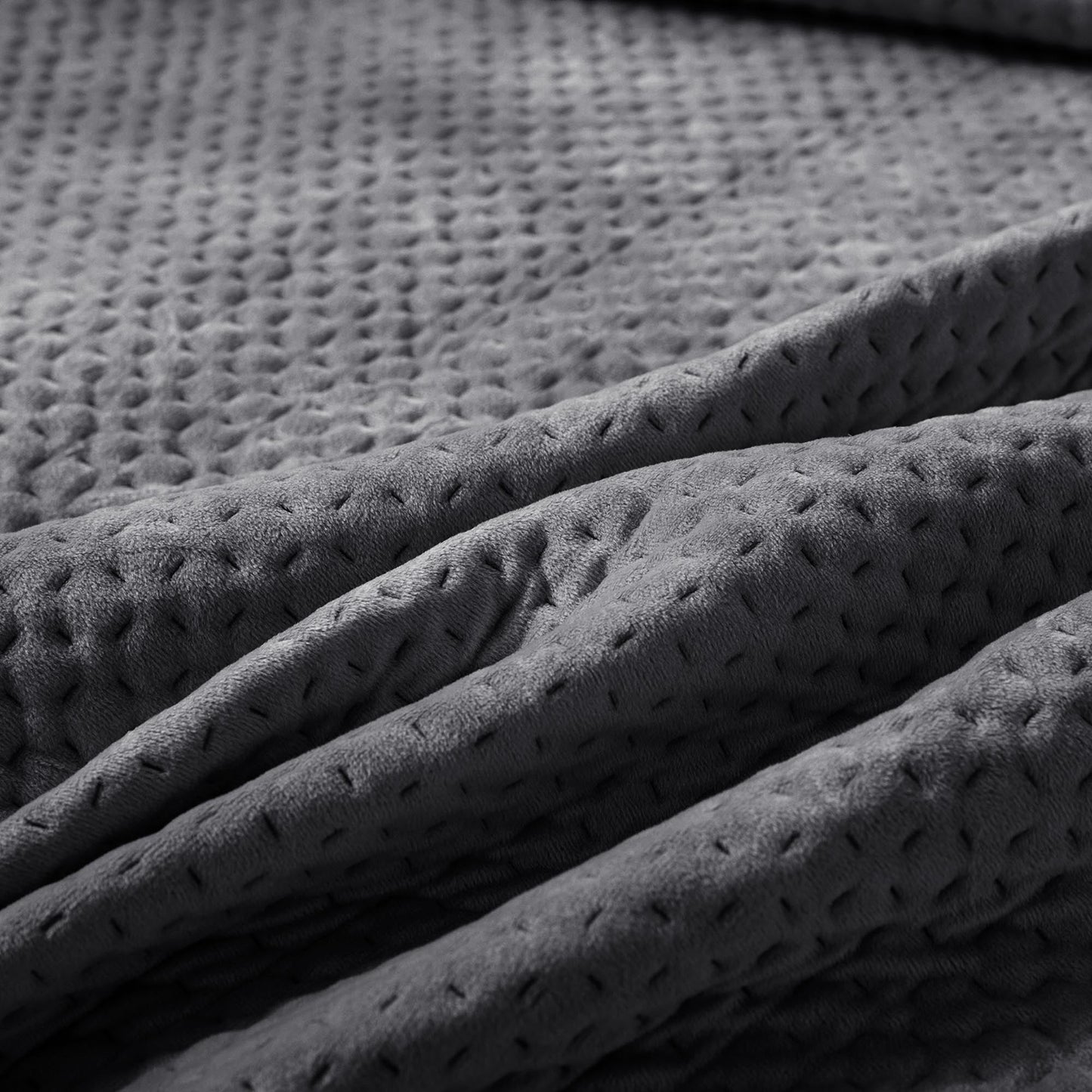 Kasentex All Season Cozy Velvet Quilt Set with Shams, Queen, King, Room Decor, Graduation Gifts