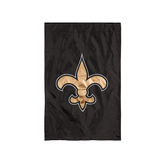 Bandera de casa con apliques de los New Orleans Saints