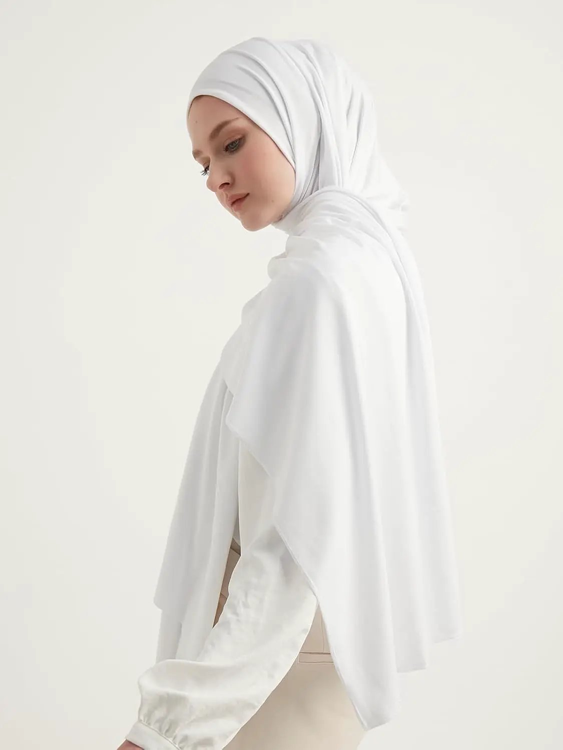 Modefa Jersey Hijab white, soft stretchy breathable jersey scarf on Tampa Home & Garden Store