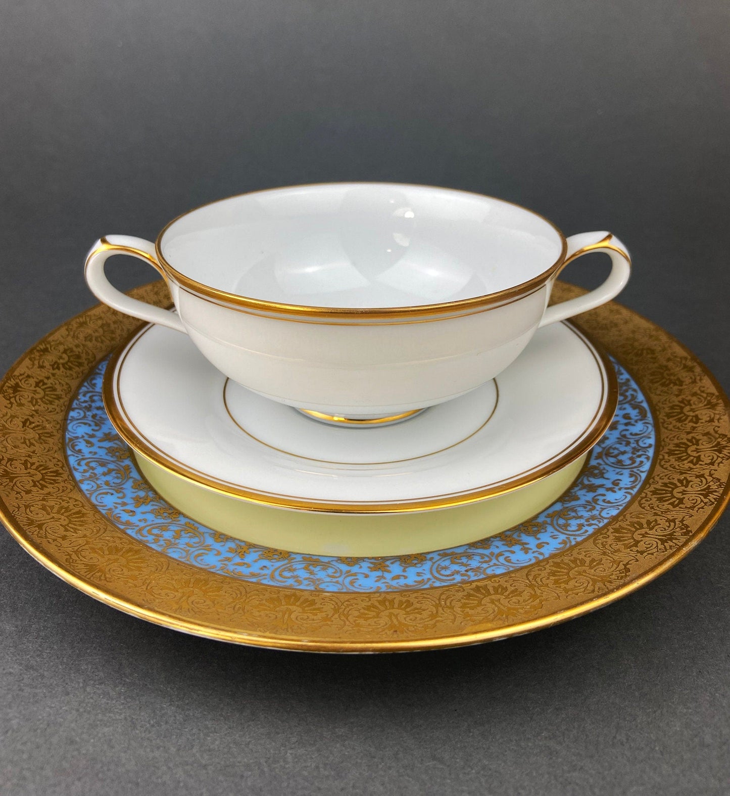 Noritake Allison Tea Set: Gold Band China Cups and Saucers (Set of Five) - Tampa Home & Garden Store