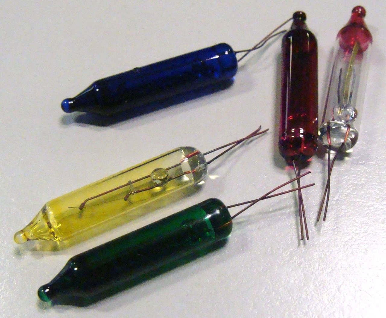 Pack Of 5 Multi-Color Mini Christmas Replacement Bulbs - 2.5 Volts - Tampa Home & Garden Store