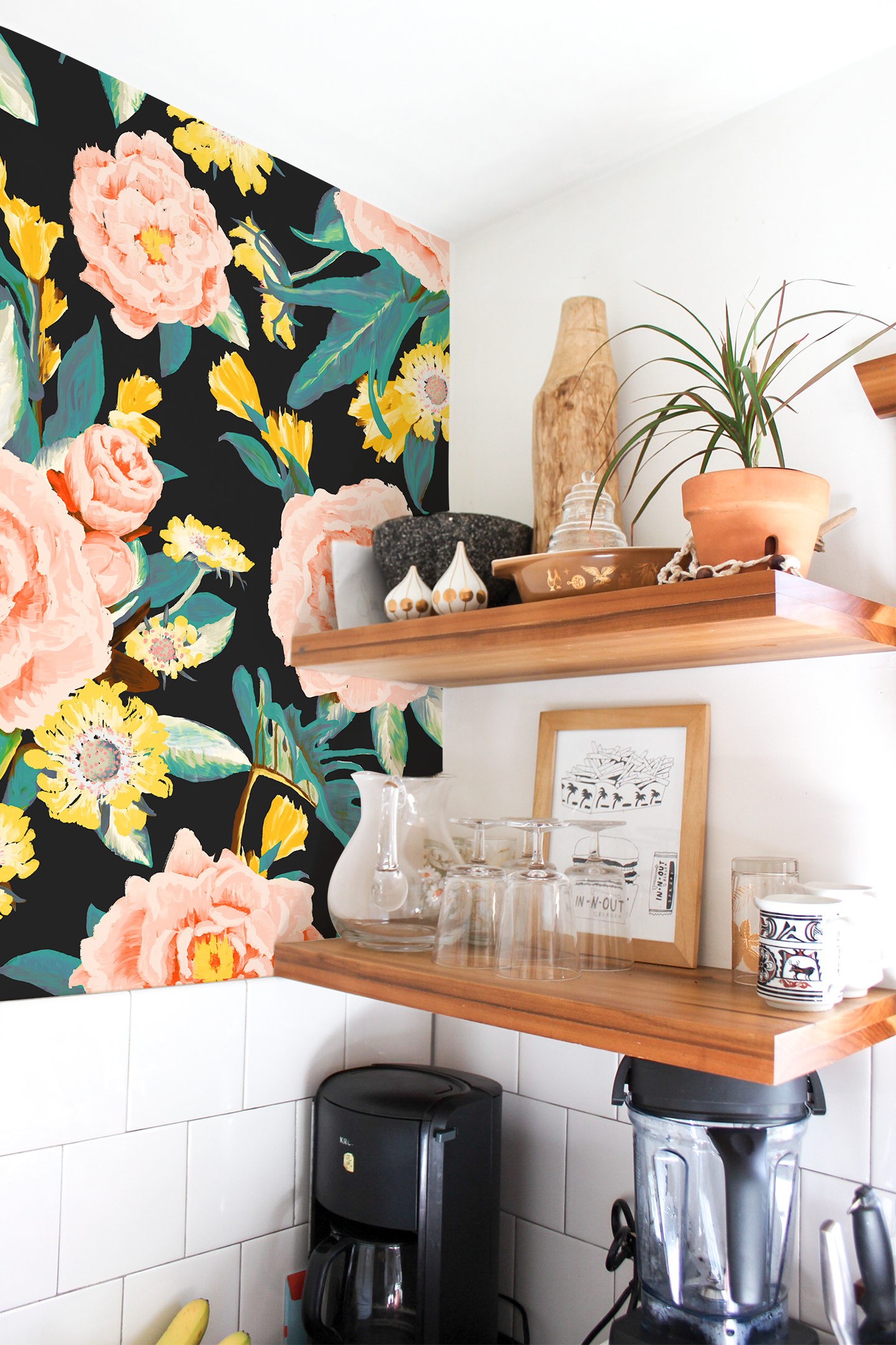 Posh Posy Wallpaper, black - Tampa Home & Garden Store