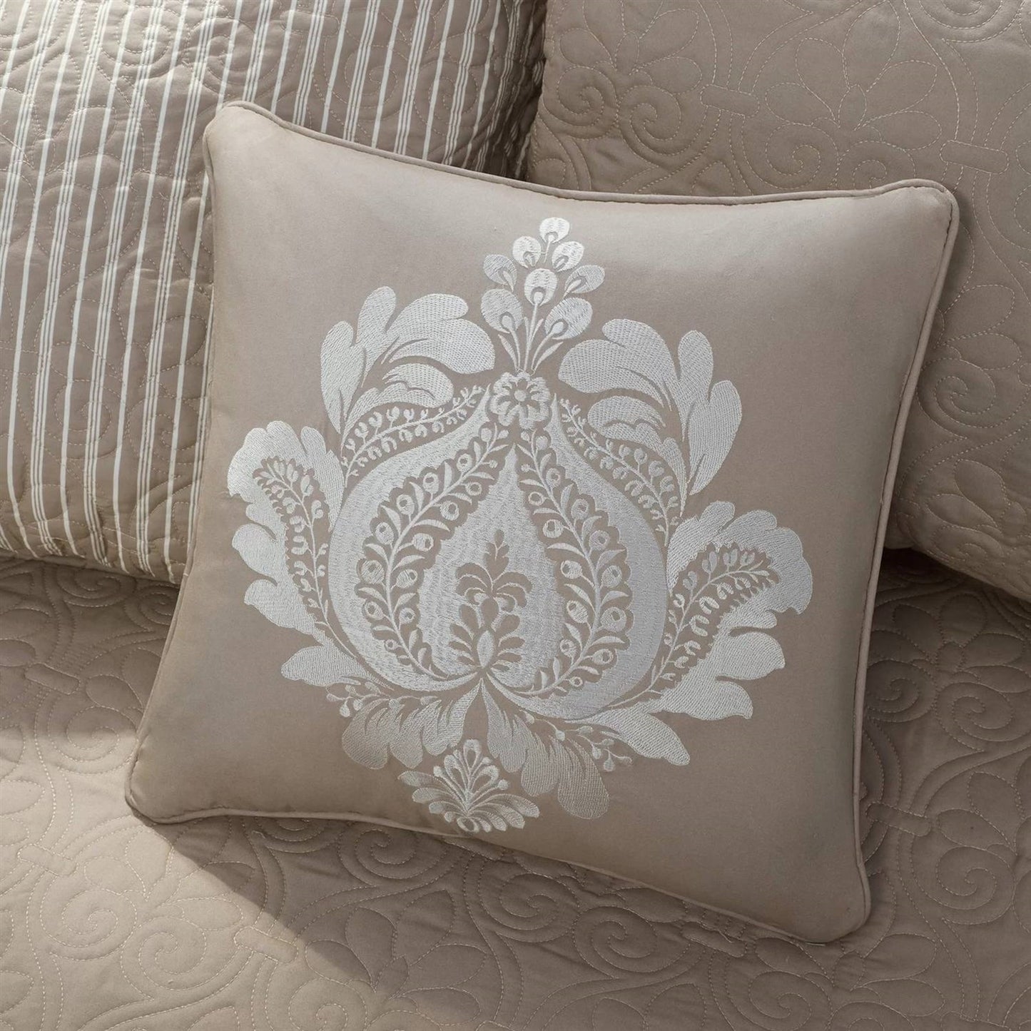 Juego de 6 piezas de funda acolchada reversible de color caqui para sofá cama Country Cottage