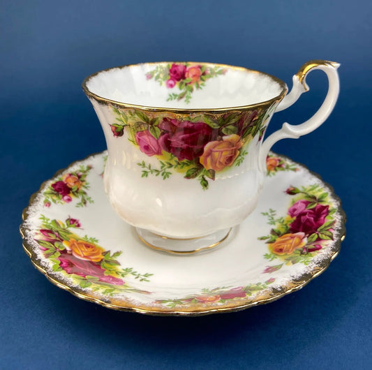Royal Albert Old Country Roses teacup and saucer with gold trim and rose bouquet pattern on Tampa Home & Garden Store
