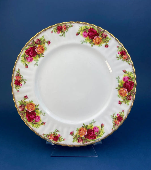 Royal Albert Old Country Roses dinner plates set of five with rose border and gilt rim on Tampa Home & Garden Store