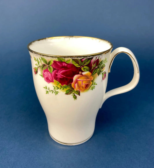 Royal Albert Old Country Roses teacup with gold rim and rose bouquet pattern on Tampa Home & Garden Store