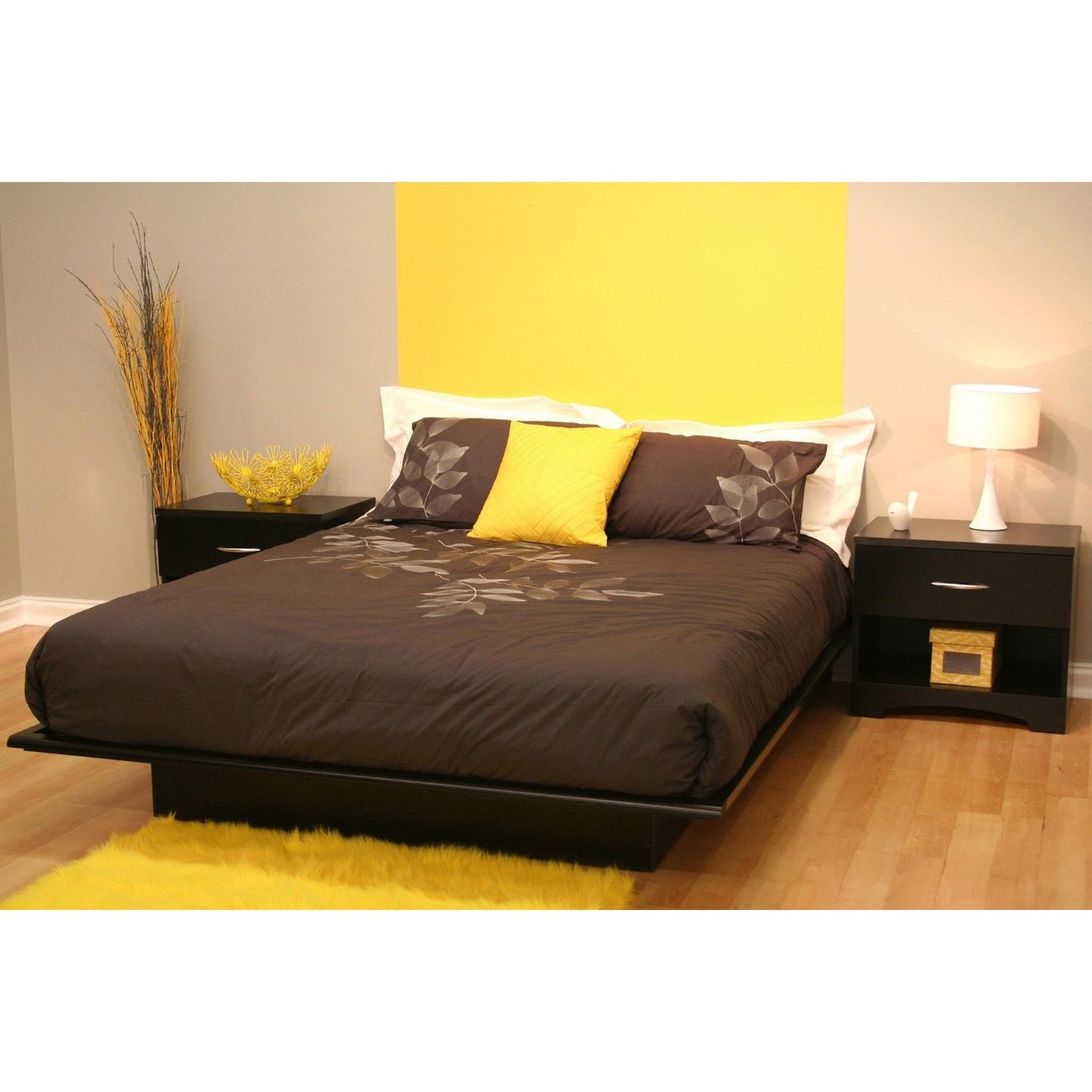Cama Plataforma Contemporánea de Tamaño Matrimonial con Acabado Negro