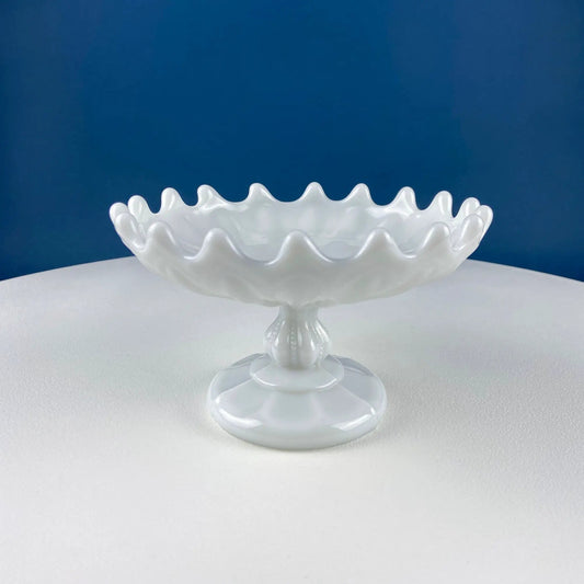 Small Milk Glass Footed Fruit or Candy Bowl with Scalloped Edge. Home Dining Room Kitchen Decor. White Serving Dish. Collectible Milk Glass. - Tampa Home & Garden Store