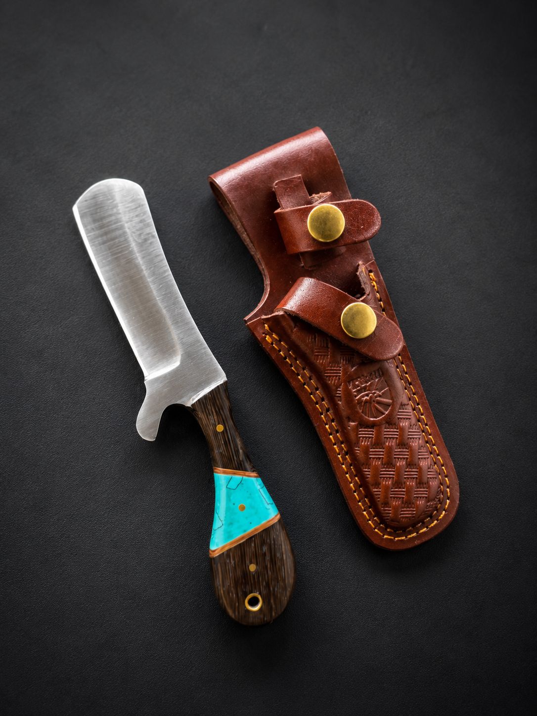 Titan Malachite Range bull cowboy cutter with turquoise inlay on wenge handle, leather sheath on Tampa Home & Garden Store