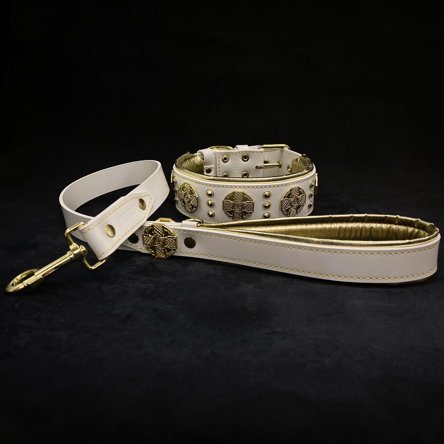 The "Maximus" collar 2.5 inch wide white & gold - Tampa Home & Garden Store