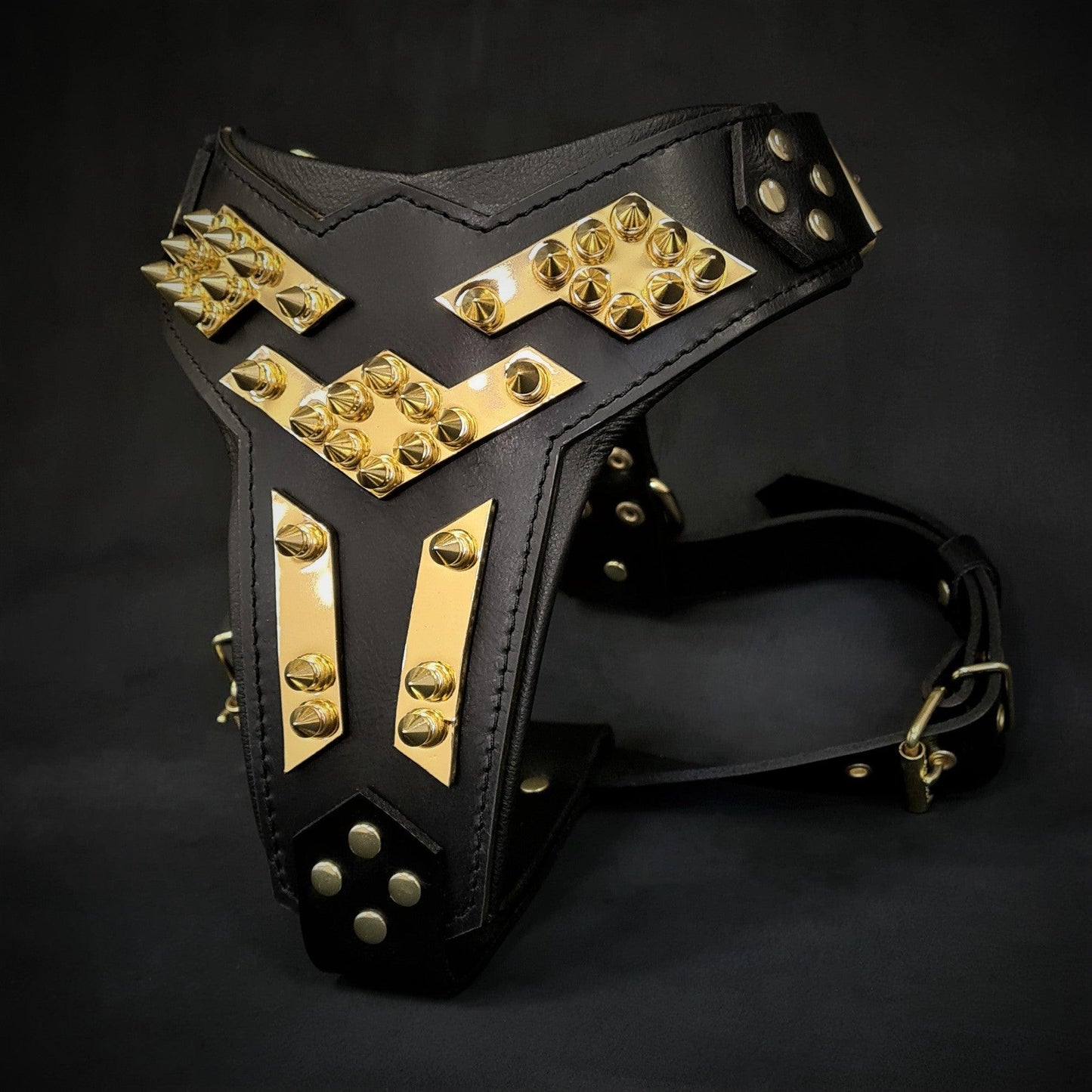 The ''Midas'' leather dog harness gold - Tampa Home & Garden Store
