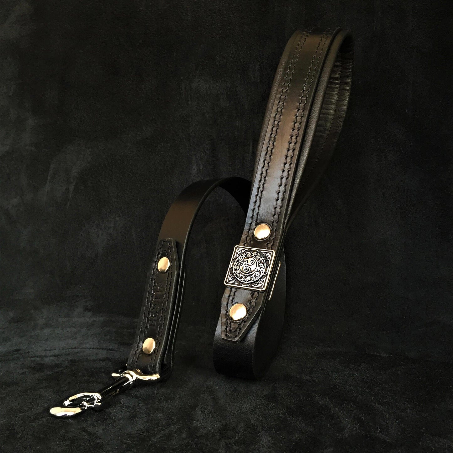The all Black "Eros" collar 2.5 inch wide - Tampa Home & Garden Store