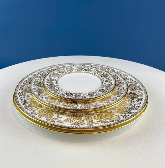 Wedgwood Gold Damask dinner plates set of 6 with gold-rimmed ornate pattern on Tampa Home & Garden Store