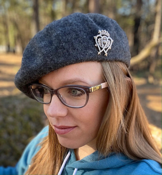 Wool-blend felt Tam O'Shanter hat in navy with a silver heart pin on Tampa Home & Garden Store