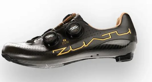 Zuatu Z001 cycling shoe with carbon fiber accents black with yellow Zuatu logo dual BOA dials on Tampa Home & Garden Store