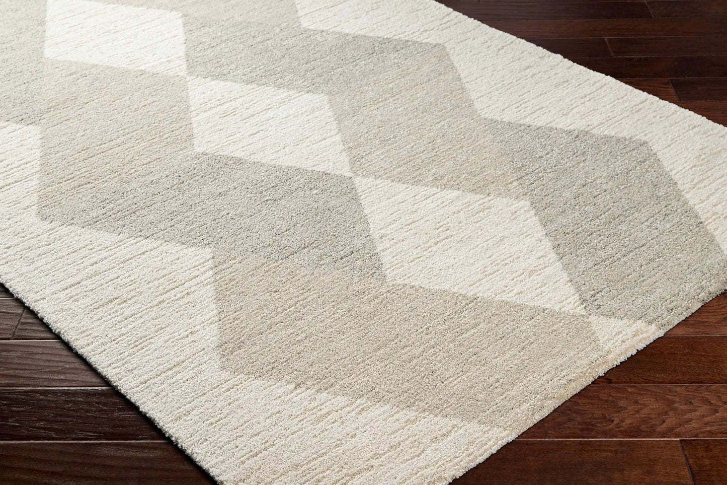Alake Luxe Rug beige and gray geometric pattern, contemporary style on Tampa Home & Garden Store