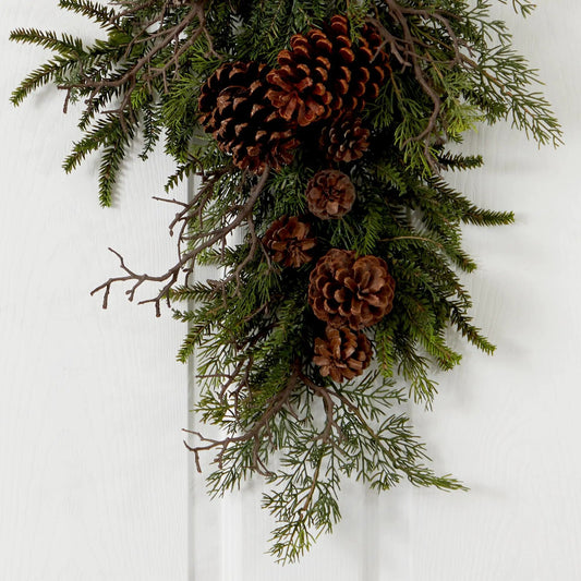 26β Pine & Pine Cone Teardrop - Tampa Home & Garden Store