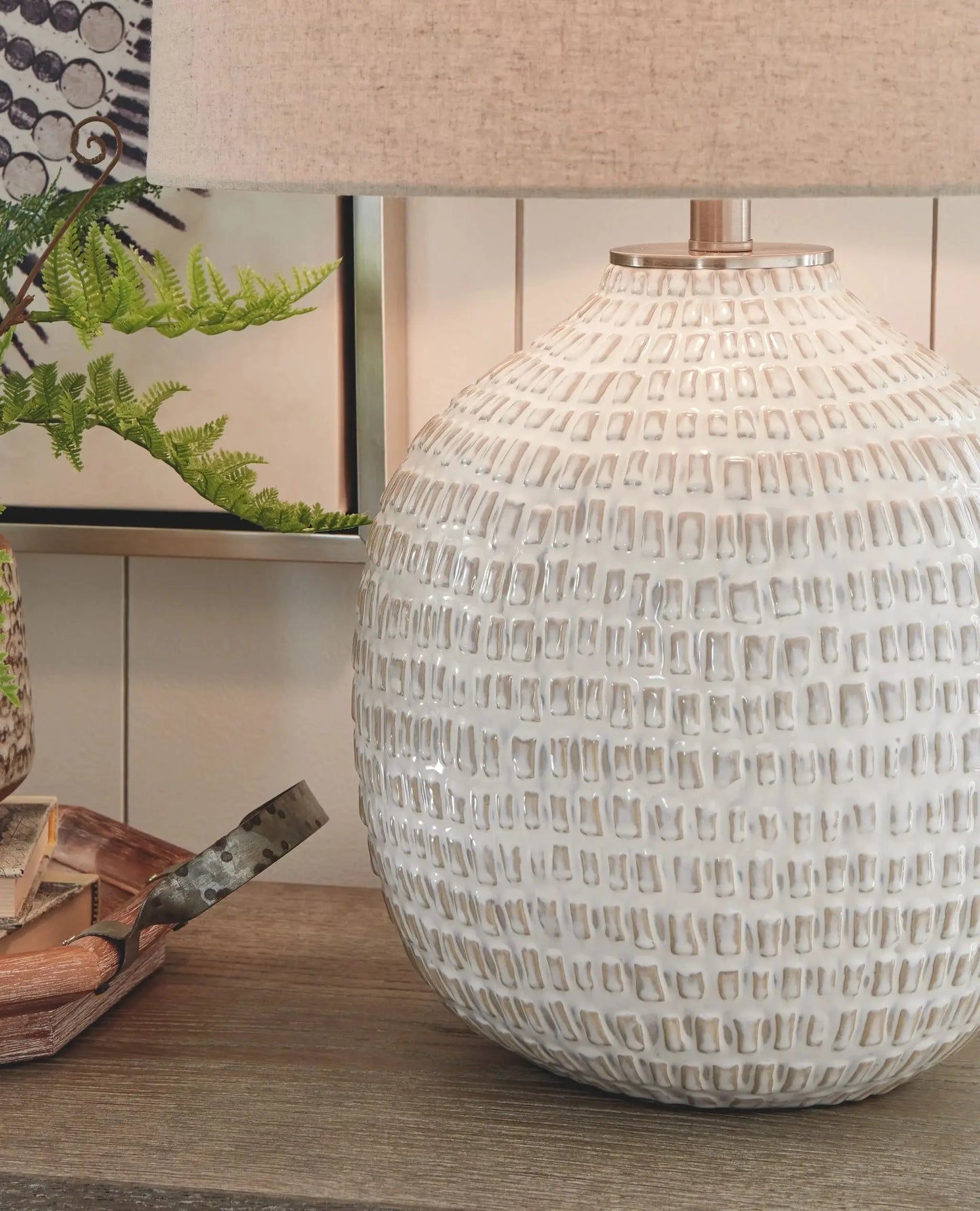 Jamon Ceramic Table Lamp Beige With Gold Hardware
