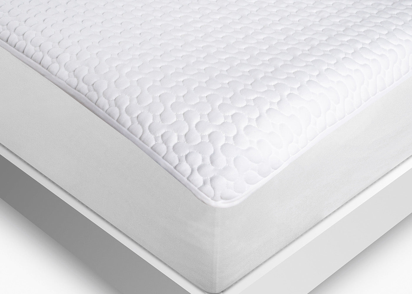 BedGear Kid's Dri-Tec Mattress Protector - Full, white quilted fabric on Tampa Home & Garden Store