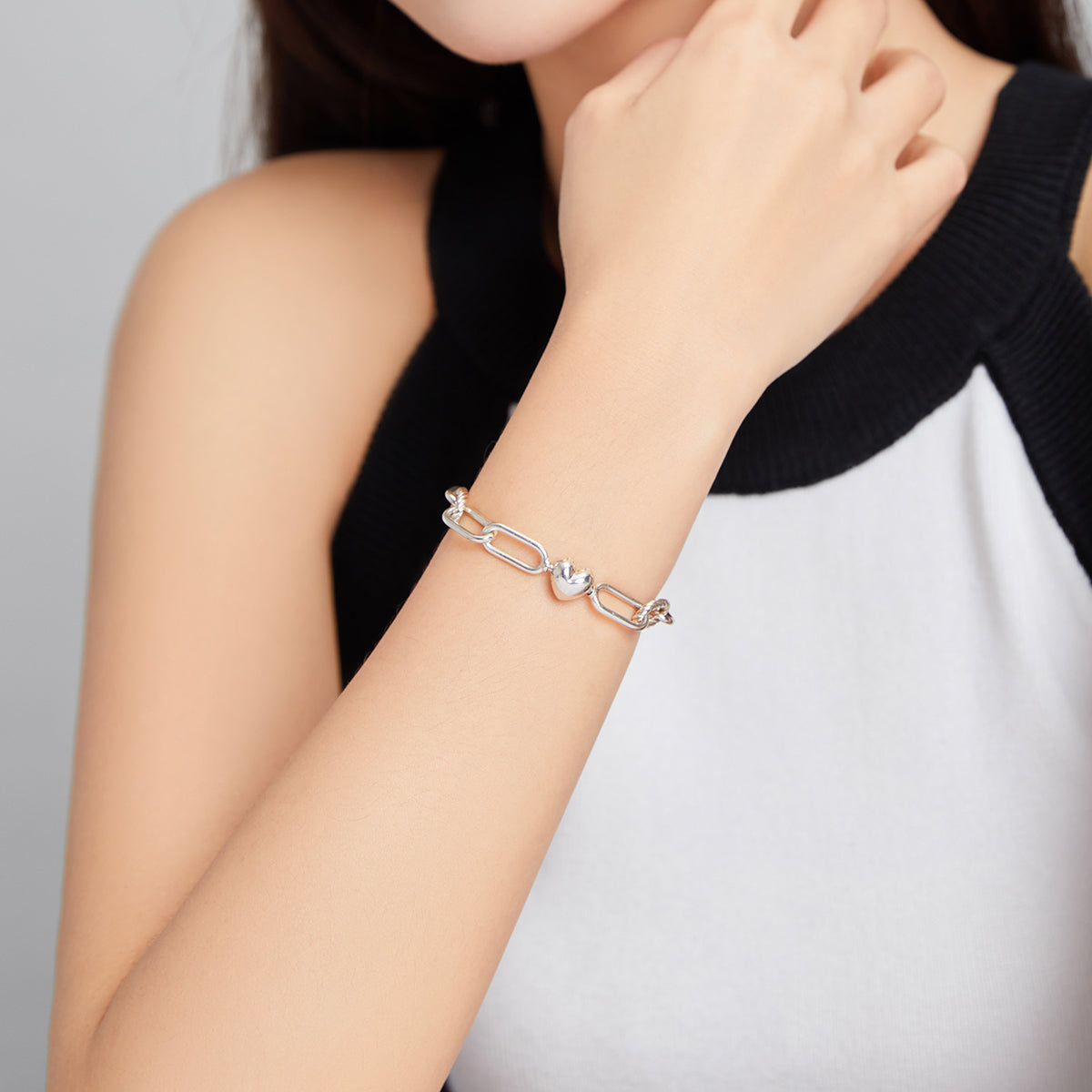 925 sterling silver oxidized bracelet for women with rectangular links and heart charm on Tampa Home & Garden Store