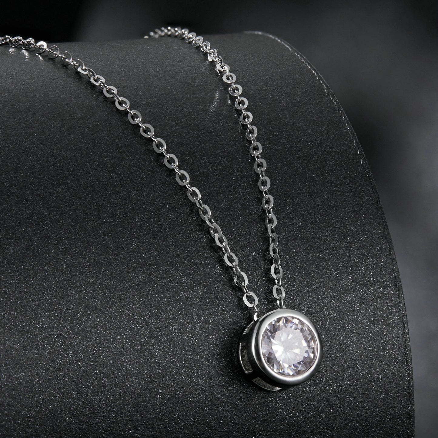 Necklace S925 sterling silver moissanite pendant with 1ct stone on 400mm chain by Bids.com on Tampa Home & Garden Store