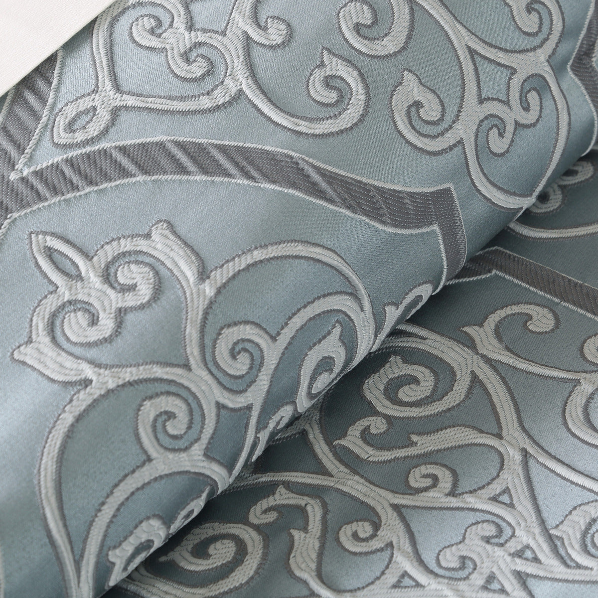 Blue King 12 Piece Comforter and Cotton Sheets