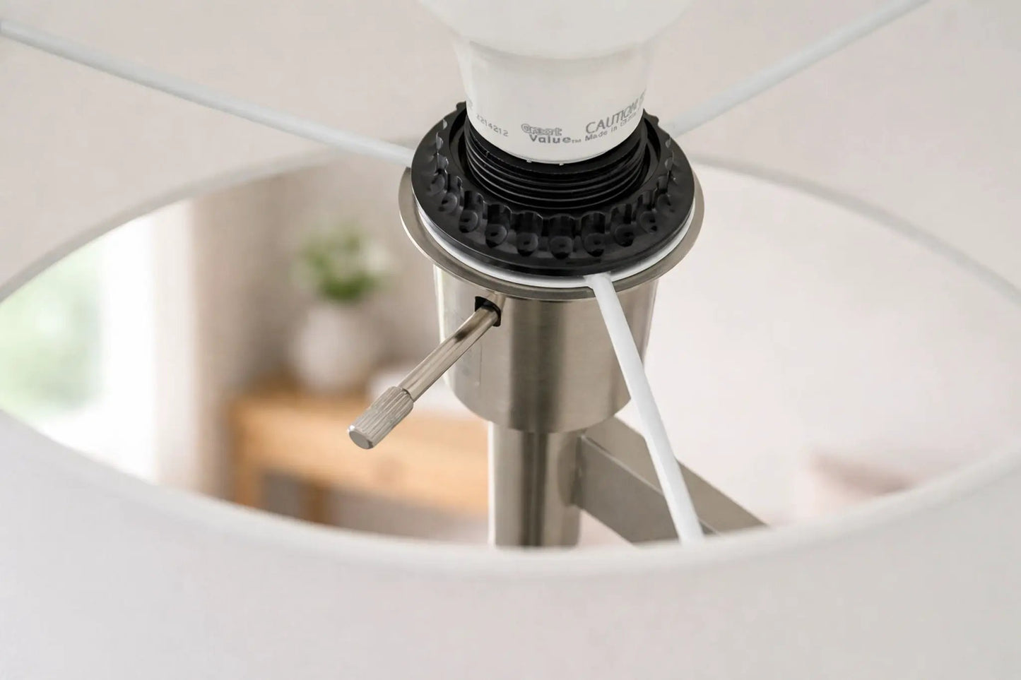 Horizon Table Lamp with On Off Switch Curved Base