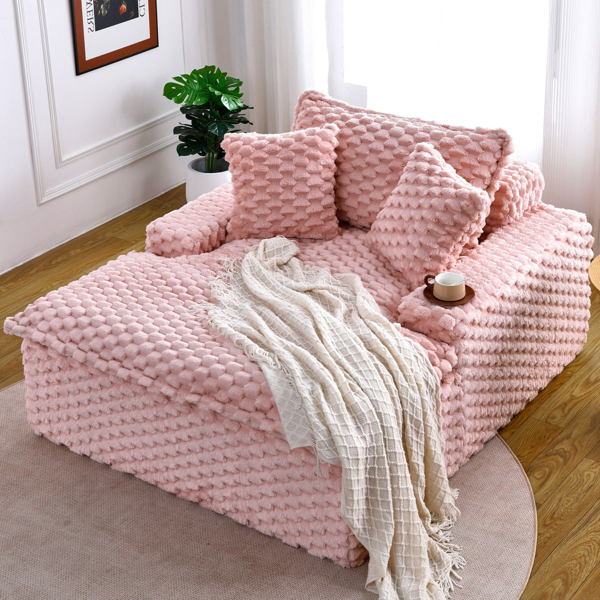 Harbor Luxury Sofa in Turtle Fleece Fabric