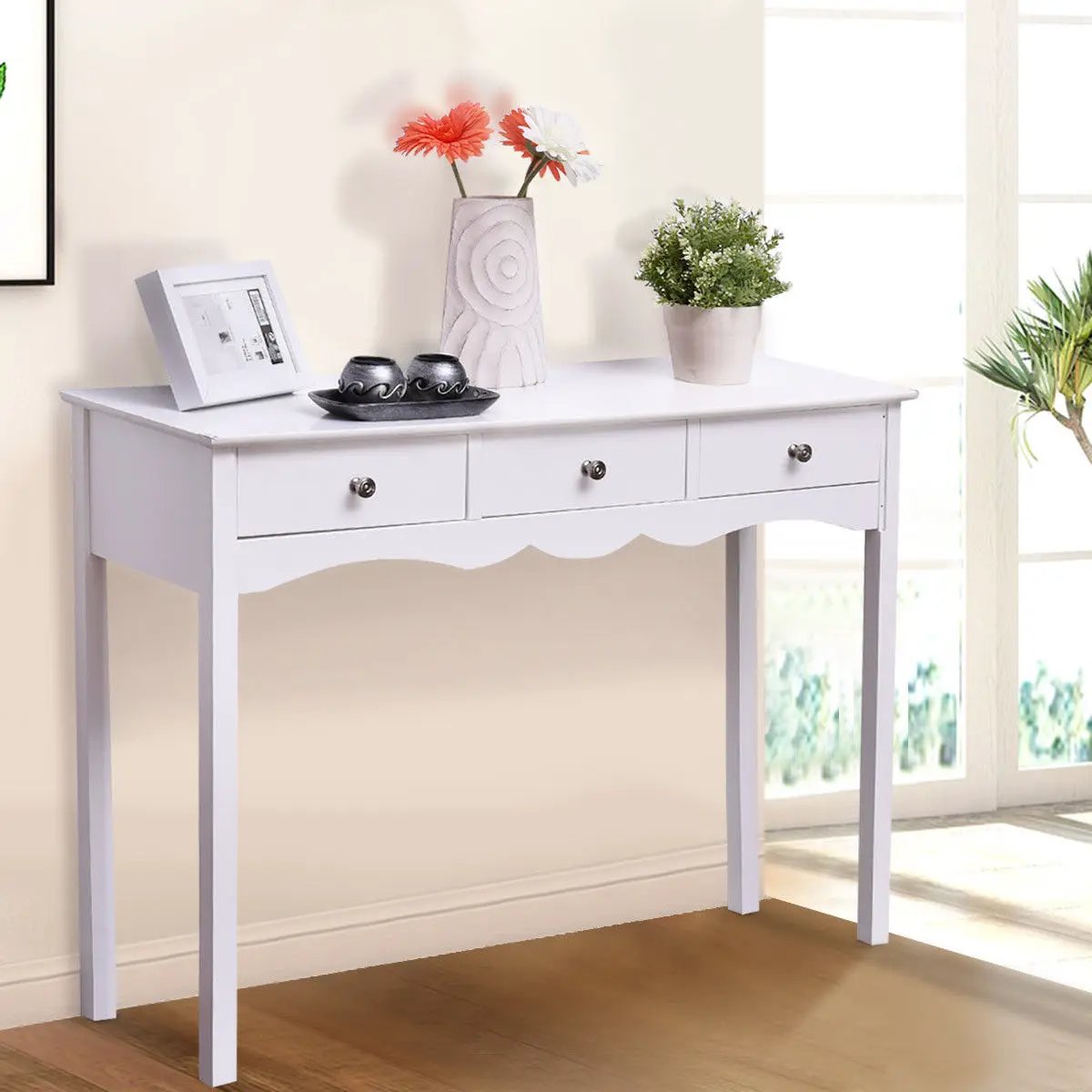 Hall table DirectDeals white 3-drawer console with metal knobs and scalloped apron entryway on Tampa Home & Garden Store